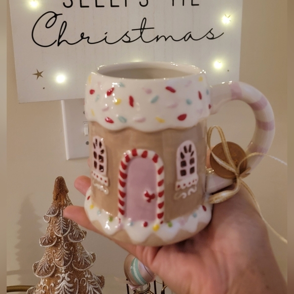 NWT Gingerbread Mug - Picture 5 of 7